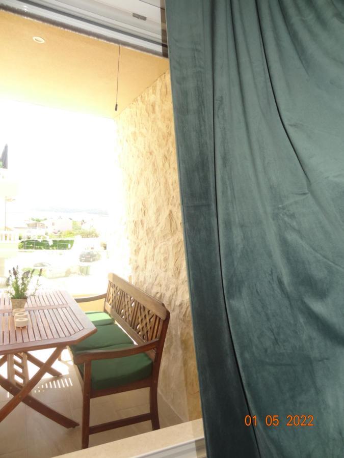 Fantazija Daire Vodice Dış mekan fotoğraf