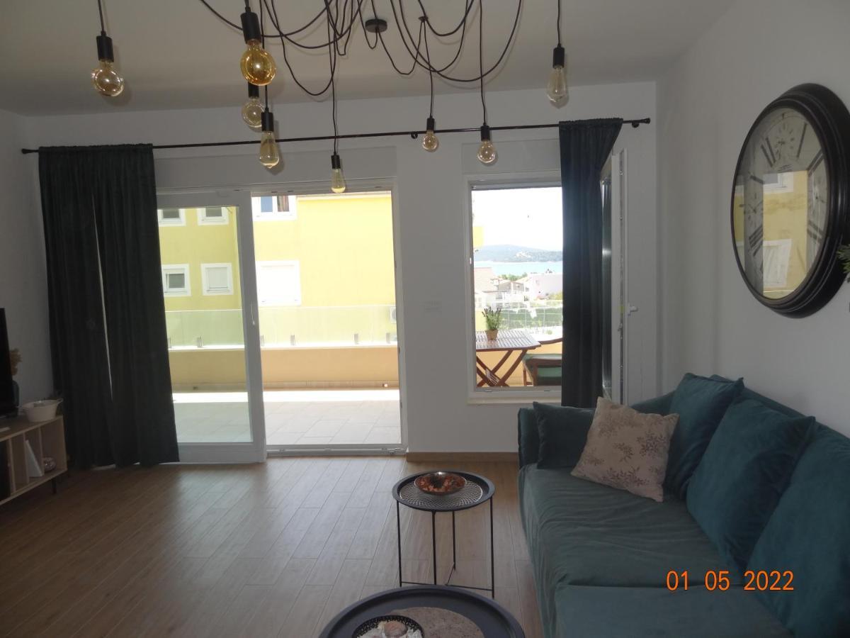Fantazija Daire Vodice Dış mekan fotoğraf