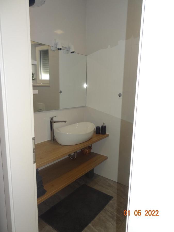 Fantazija Daire Vodice Dış mekan fotoğraf
